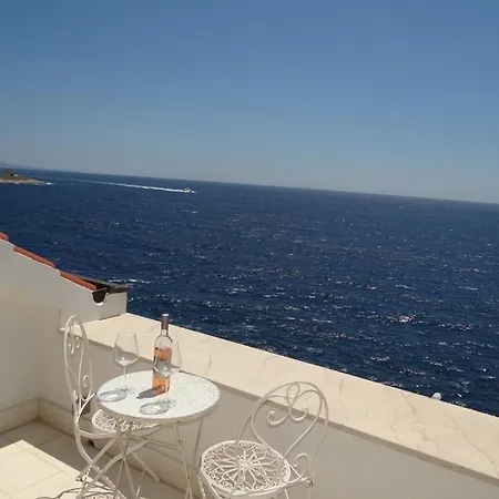 Апартаменты Seabreeze Hvar *