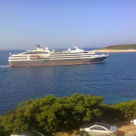 Апартаменты Seabreeze Hvar