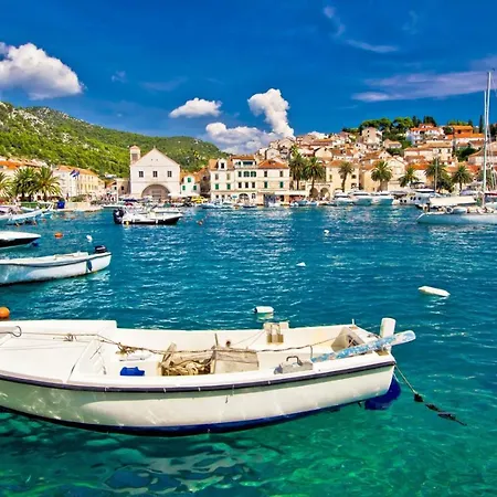 Seabreeze Hvar Apartman *