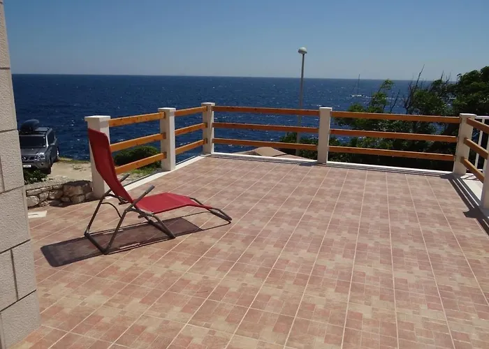 Apartment Seabreeze Hvar